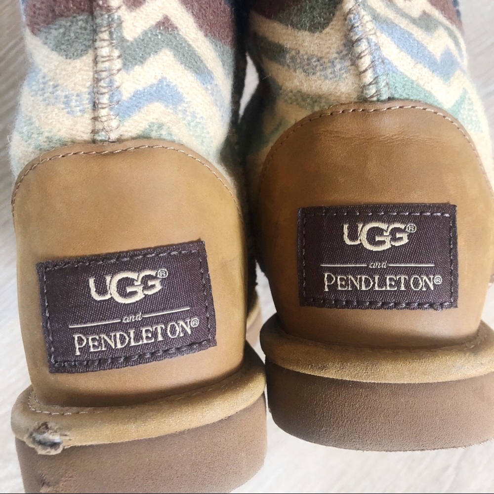 Ugg Pendleton Limited Edition Knit Short Boots - image 5